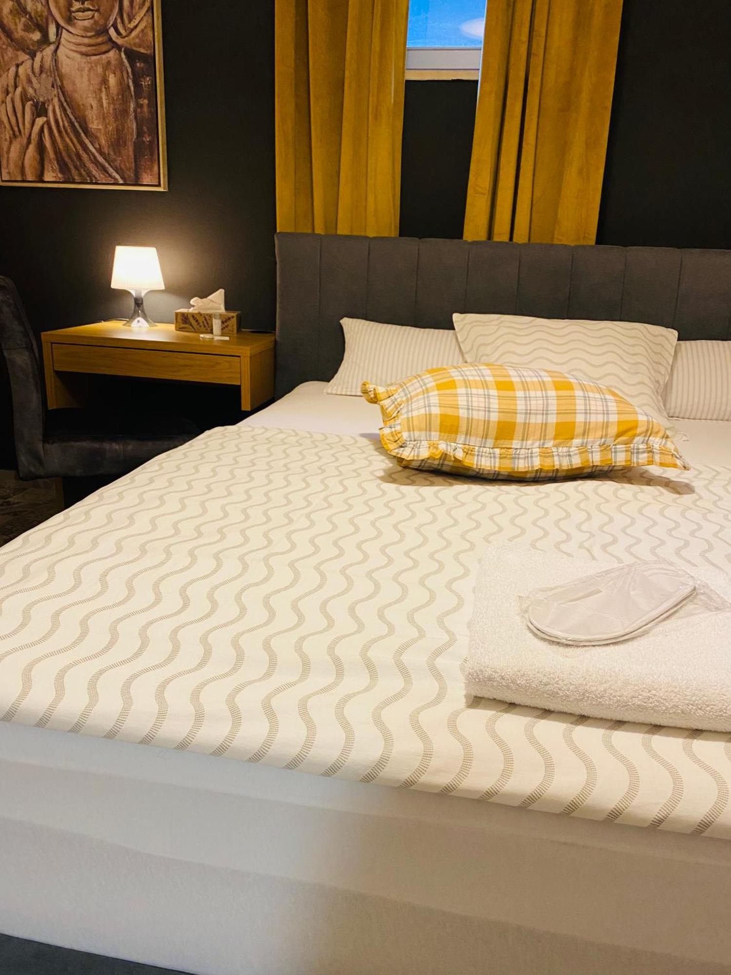 سيركلجي نا جورينجسكيم Rooms & Apartment Zala Airport Shuttle Option المظهر الخارجي الصورة