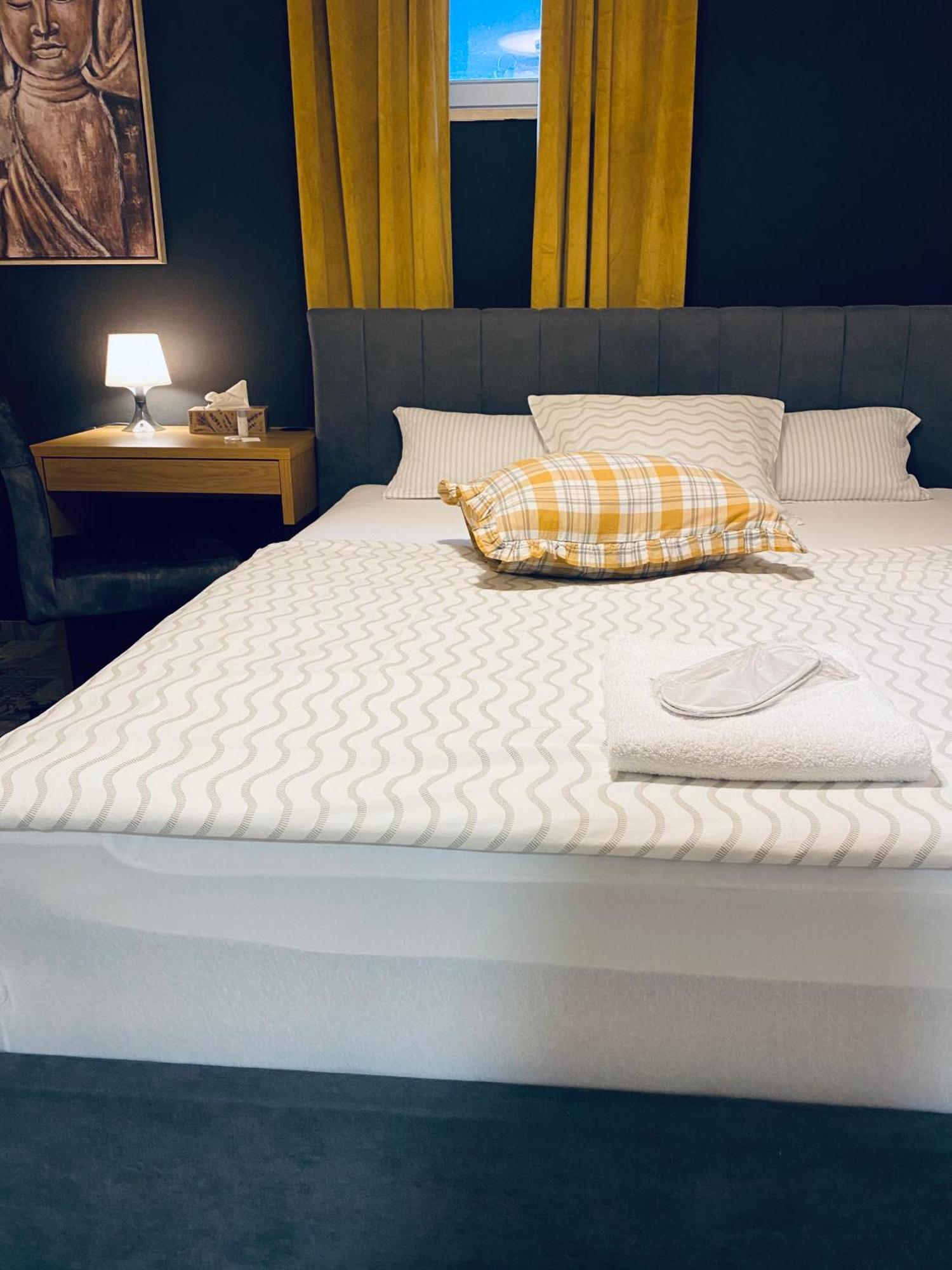 سيركلجي نا جورينجسكيم Rooms & Apartment Zala Airport Shuttle Option المظهر الخارجي الصورة