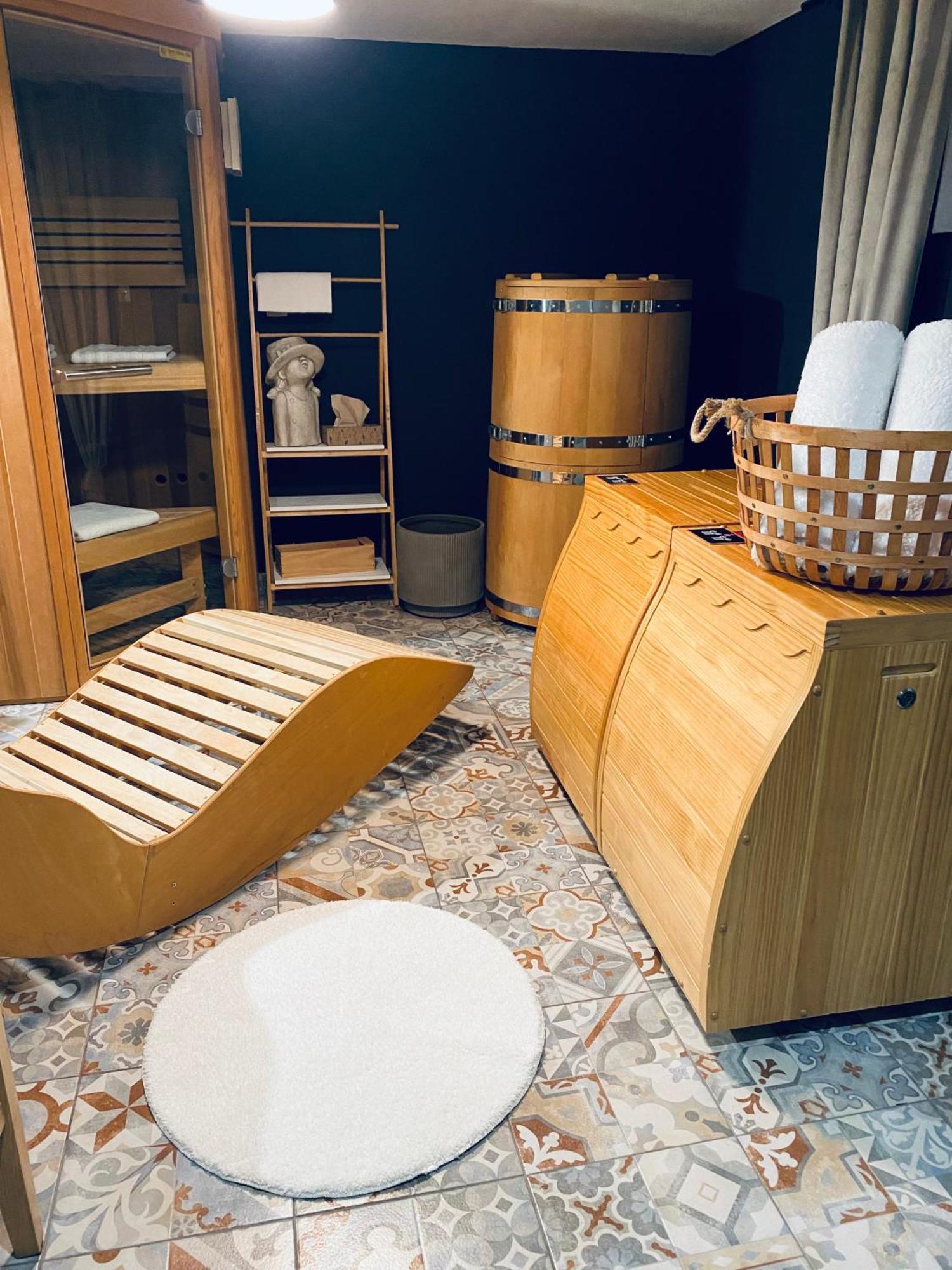 سيركلجي نا جورينجسكيم Rooms & Apartment Zala Airport Shuttle Option المظهر الخارجي الصورة